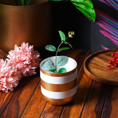 Luxuriant Life: The Handcrafted Metal Planter