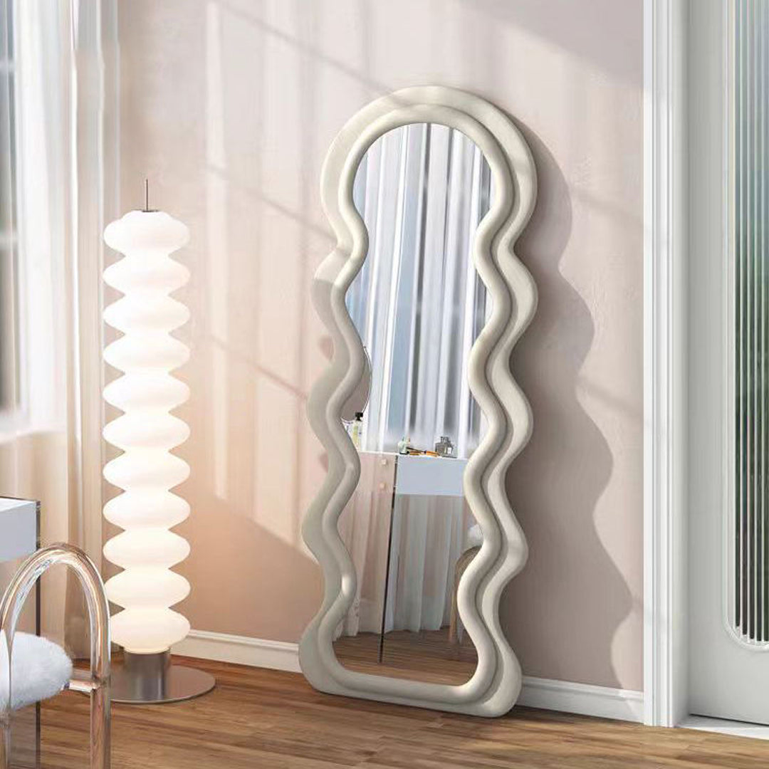 The Ripple Edge Mirror