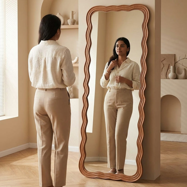 The Miyako Mirror