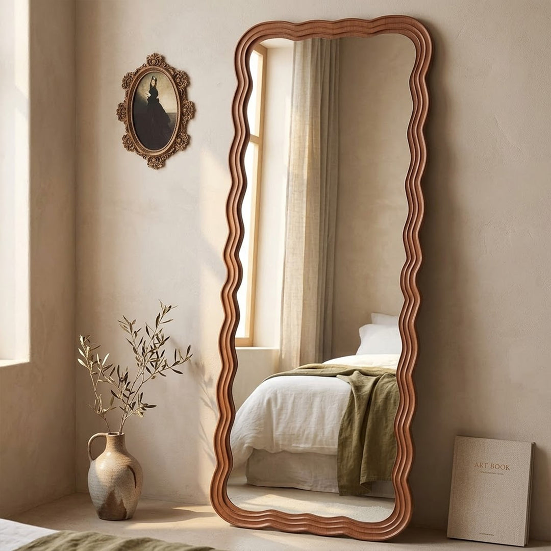 The Miyako Mirror