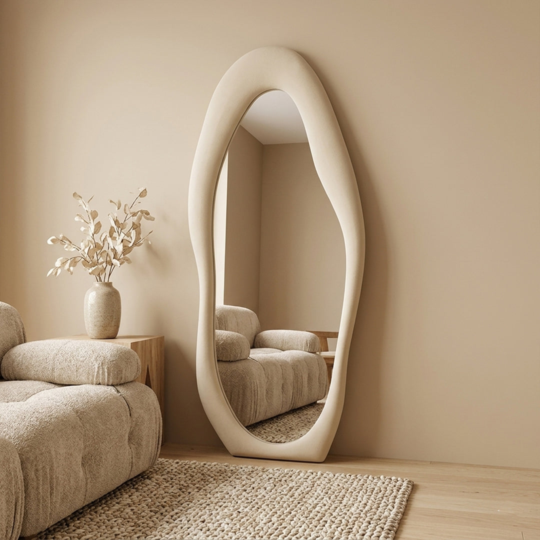 The Fluid Reflection Mirror