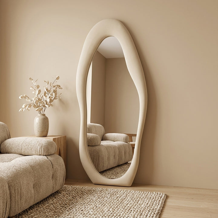 The Fluid Reflection Mirror