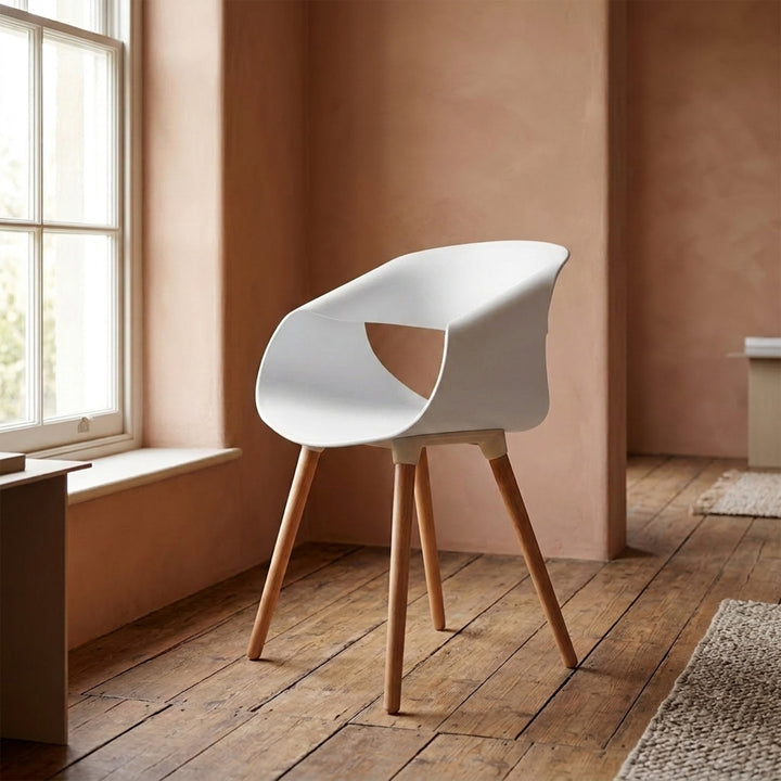 The Sol Bucket Chair