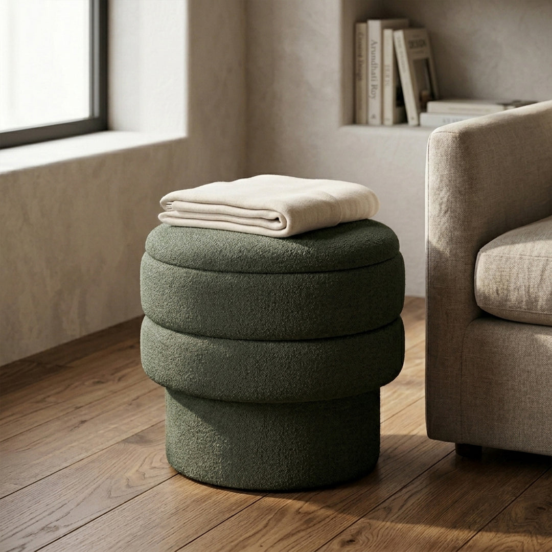 The Cloud-Ring Pouf