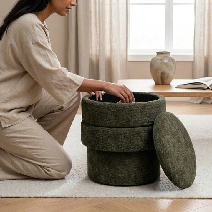 The Cloud-Ring Pouf
