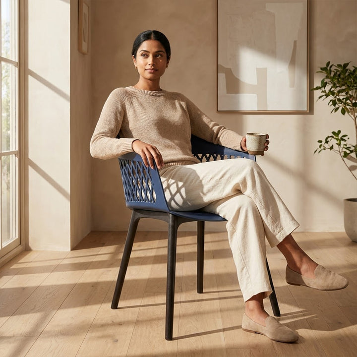 The Lattice Bucket Chair