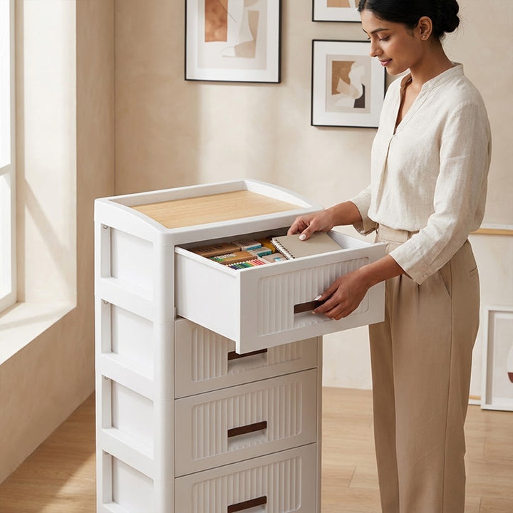 Roll-Nest Chest