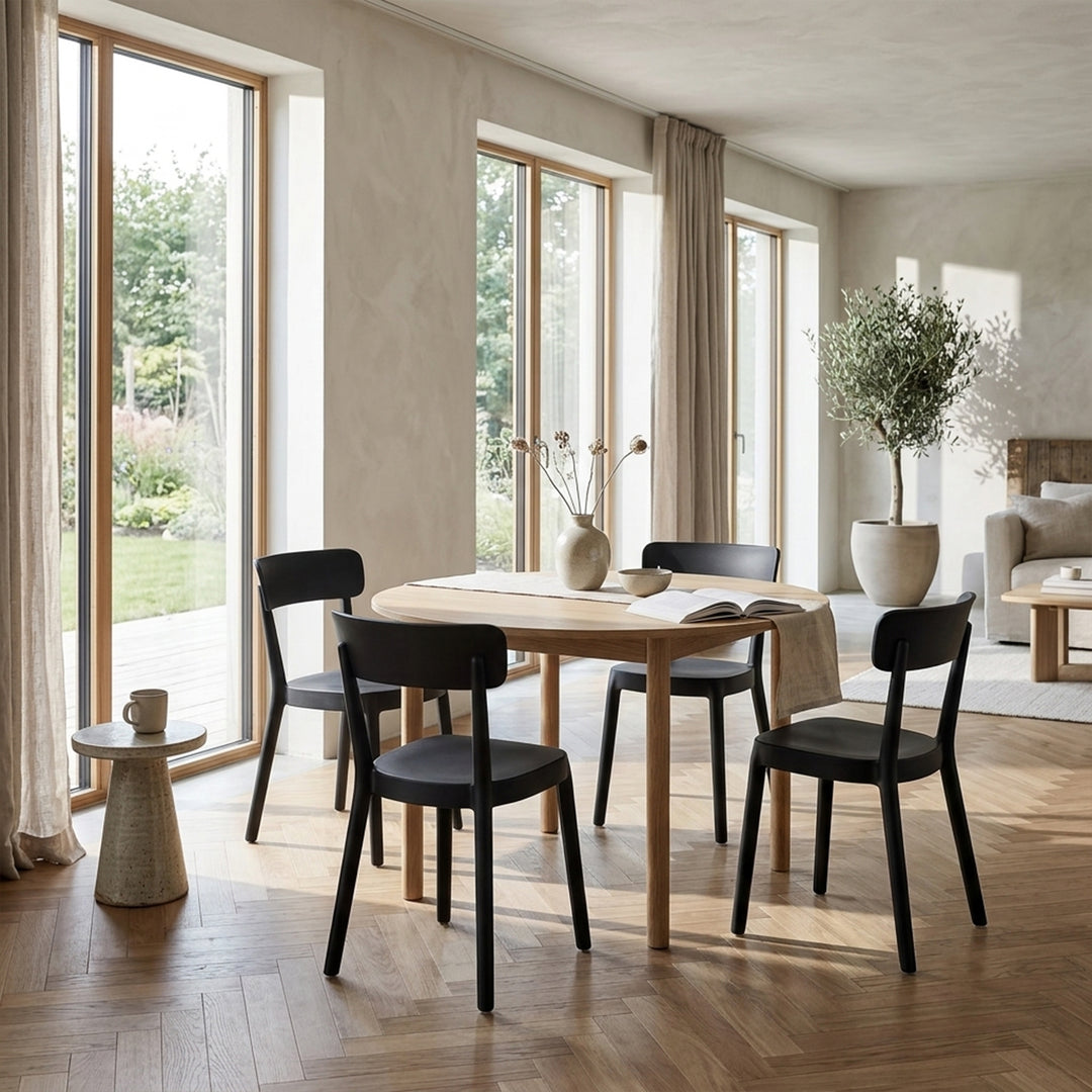 The Siena Chair