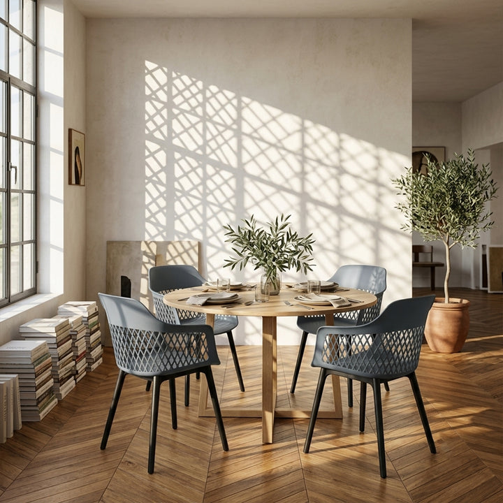 The Lattice Bucket Chair