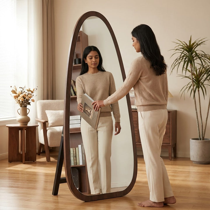The Yuki Mirror