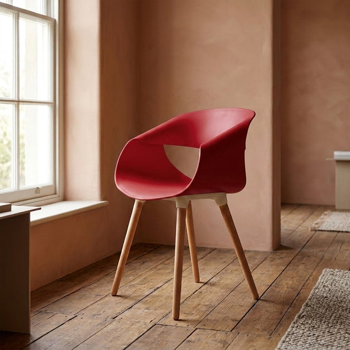 The Sol Bucket Chair