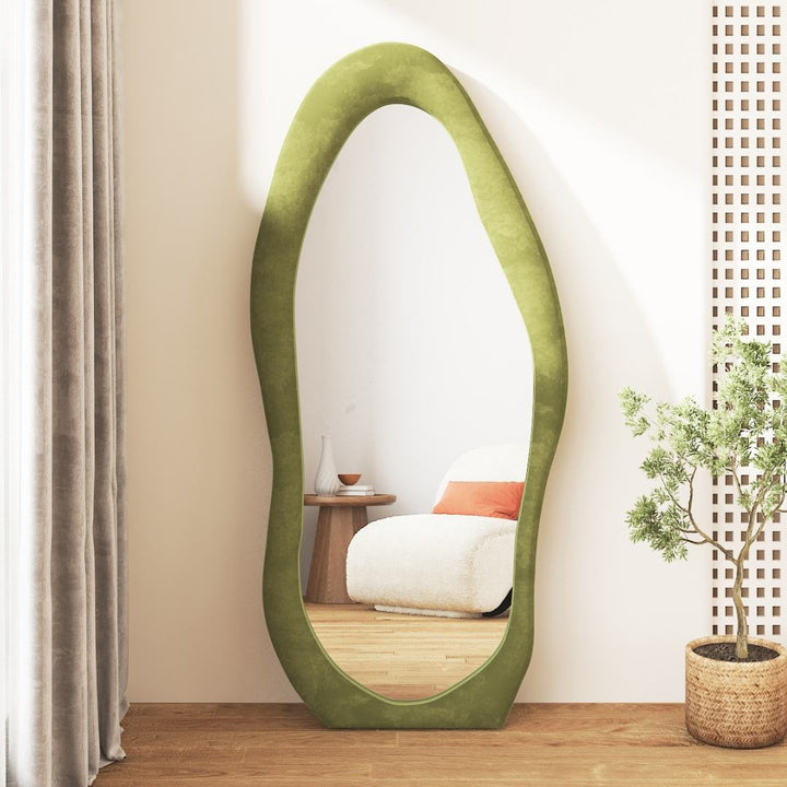 The Fluid Reflection Mirror