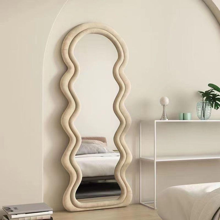 The Ripple Edge Mirror