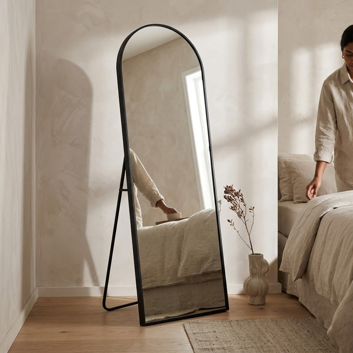 Vista Frame Floor Mirror - Black