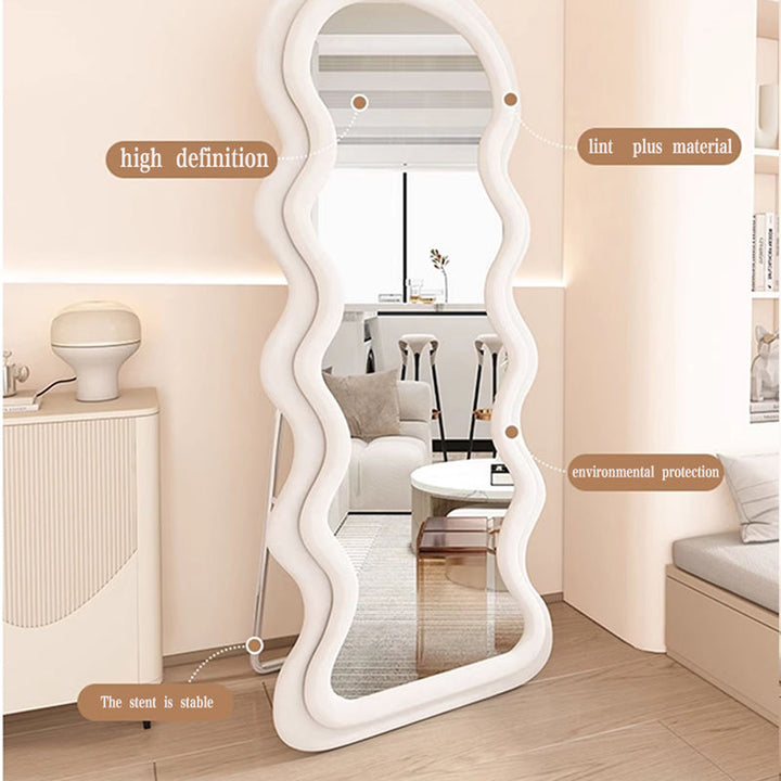 The Ripple Edge Mirror