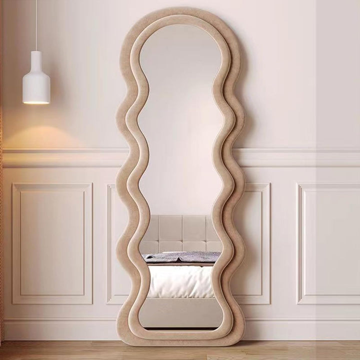 The Ripple Edge Mirror