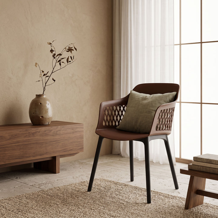 The Lattice Bucket Chair