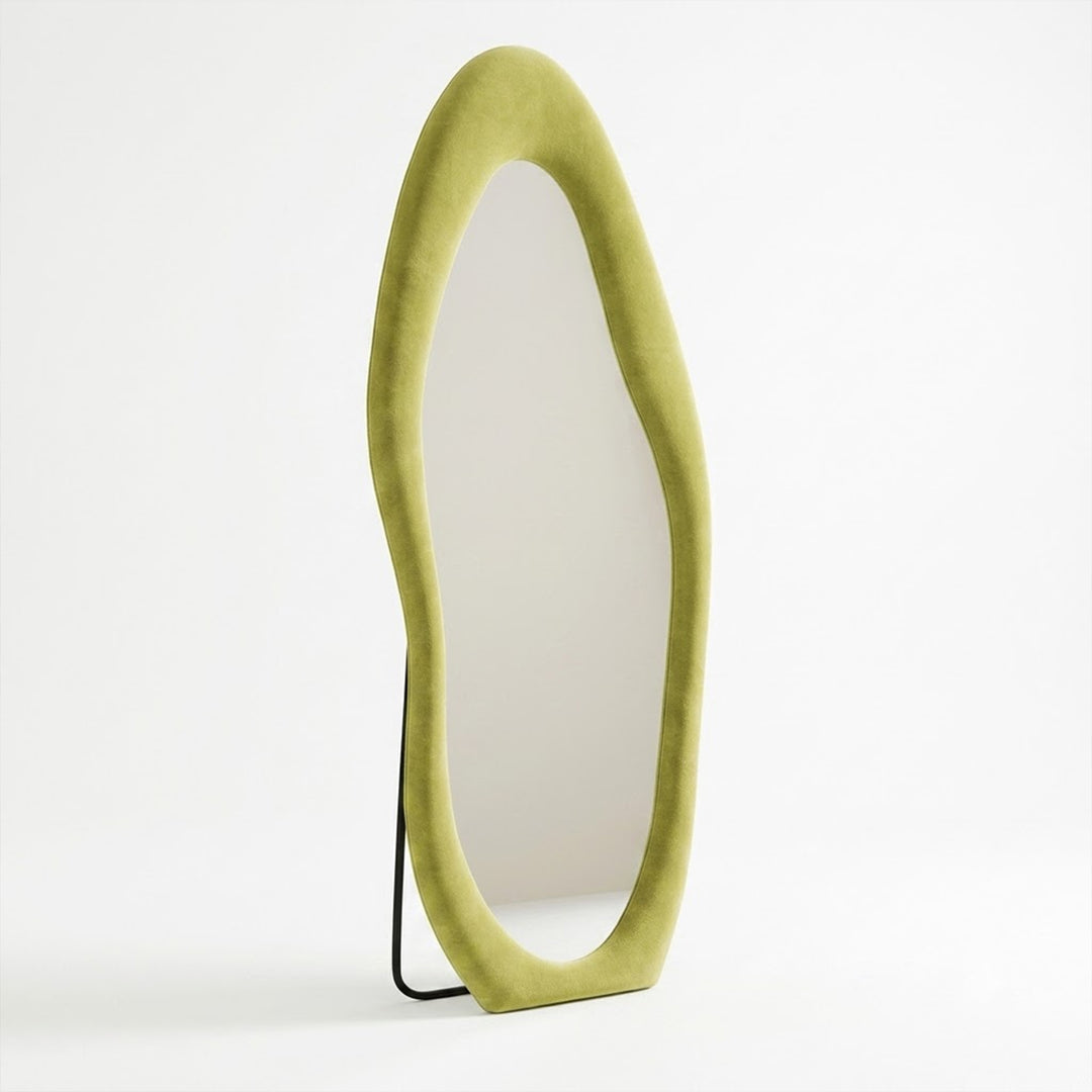 The Fluid Reflection Mirror