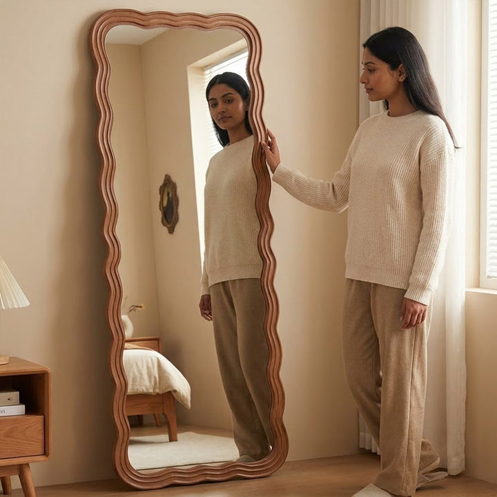 The Miyako Mirror