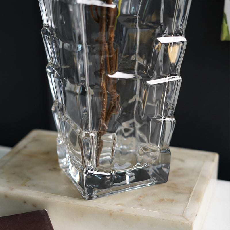Minimal Frenzy Glass Vase