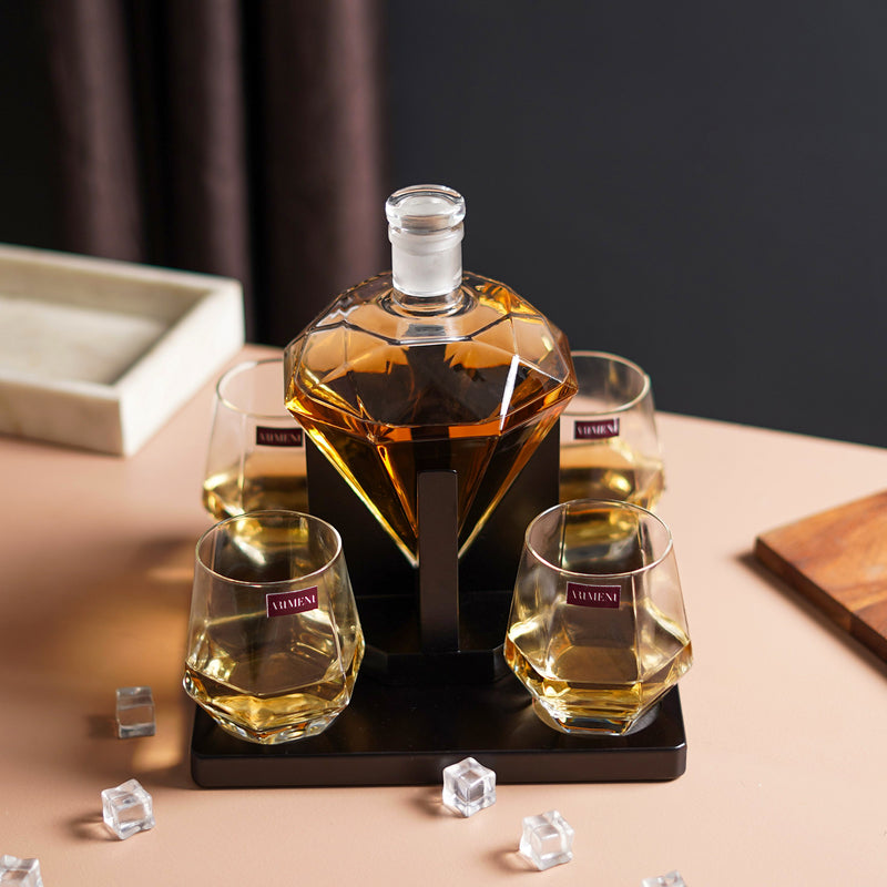 The Savant Diamond Whiskey Decanter Set (Set of 6)