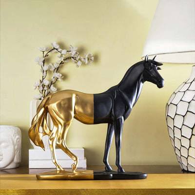 Bold and Majestic Horse - The Artment