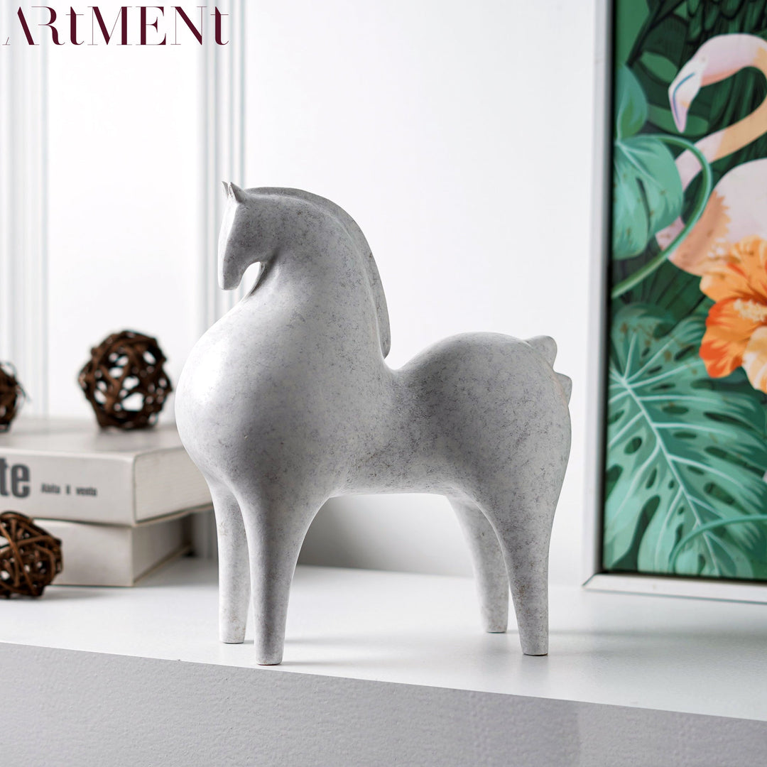 Curvatura Equestrian: Horse Accent - The Artment