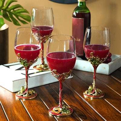 Emeraldware Wine Glass - The Artment