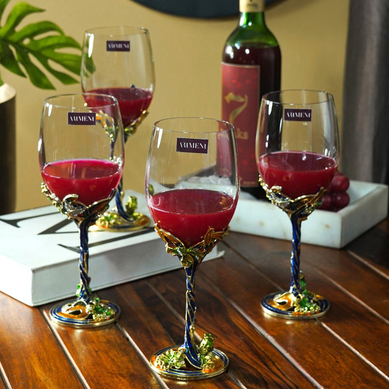 Emeraldware Wine Glass - The Artment