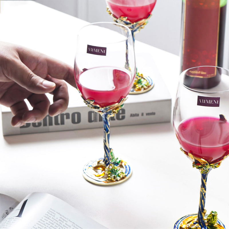 Emeraldware Wine Glass - The Artment