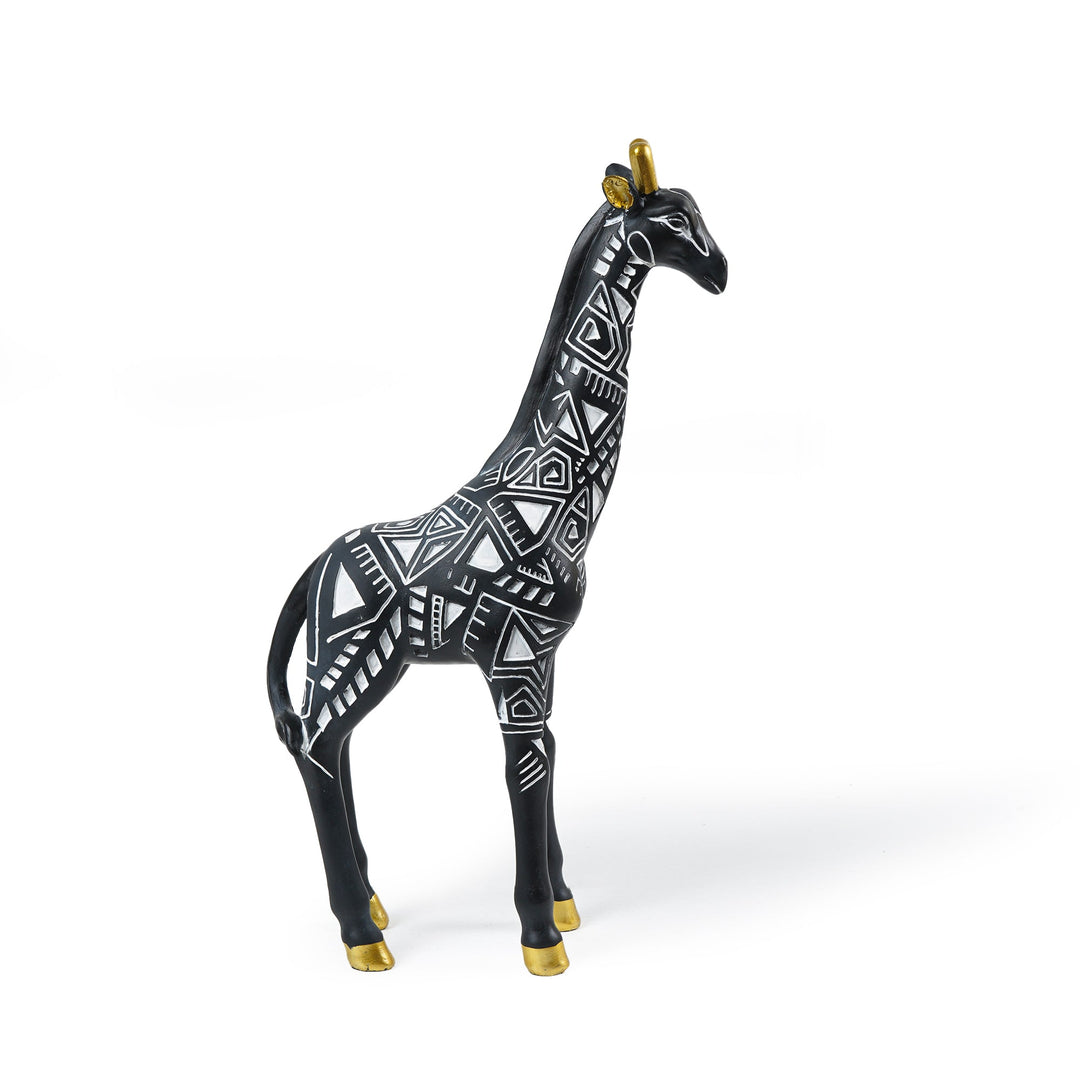 Giraffe Grandeur: Tribal Majesty - The Artment