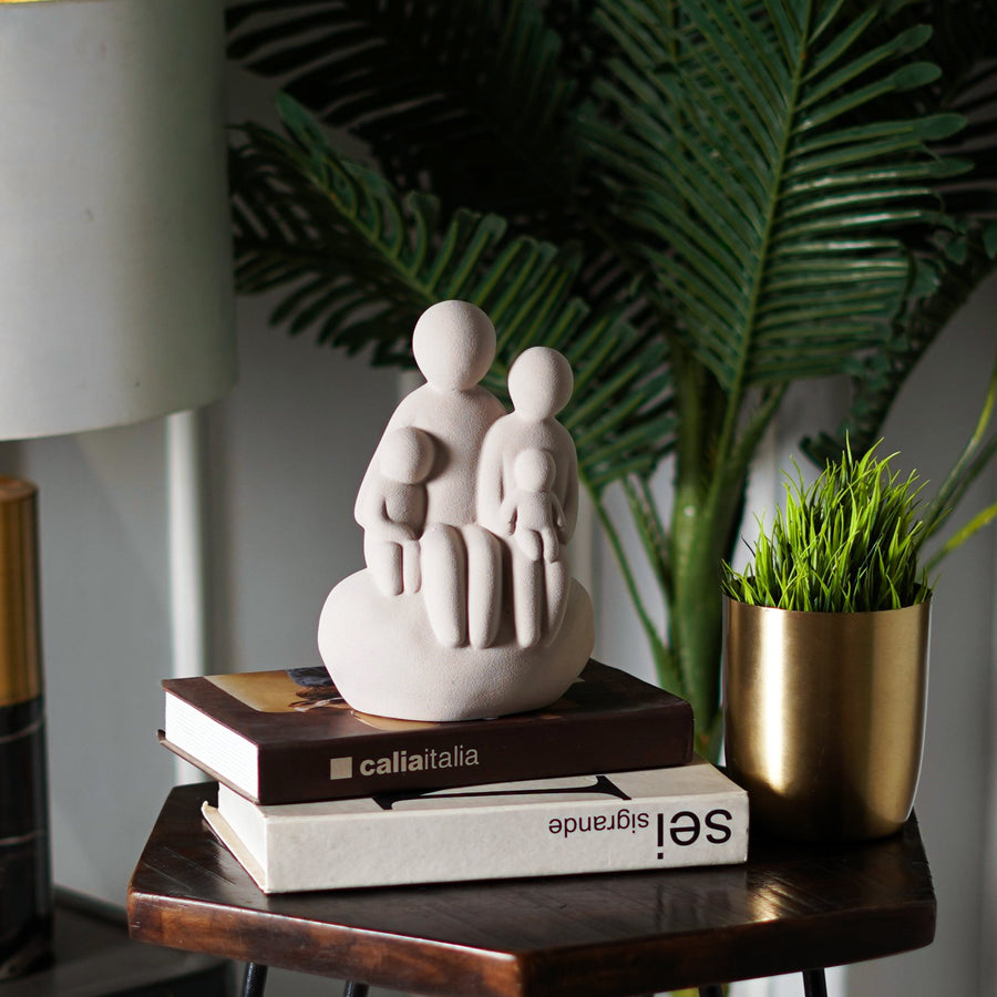 Harmony Bond Artment Family Sculpture – The Artment