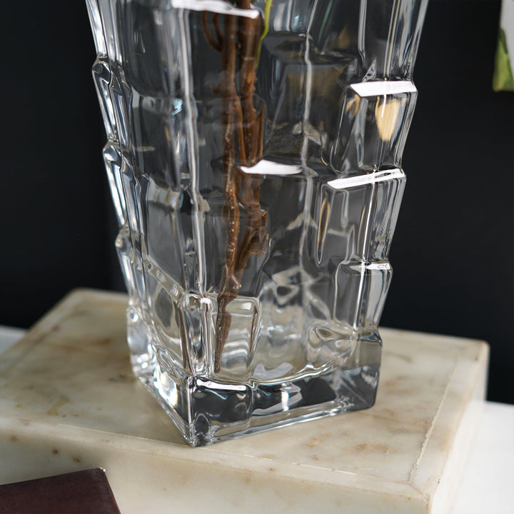 Minimal Frenzy Glass Vase - The Artment