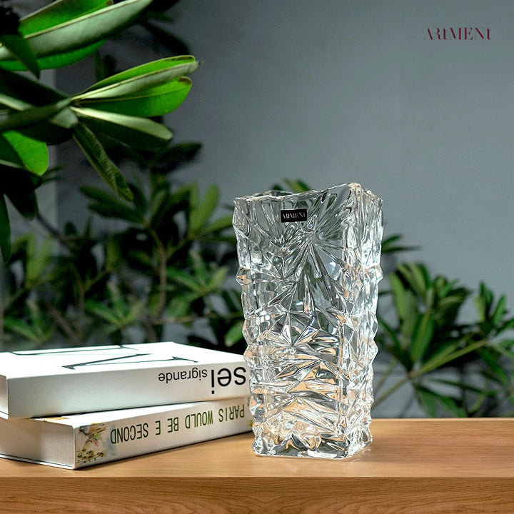 Minimal Frenzy Glass Vase - The Artment