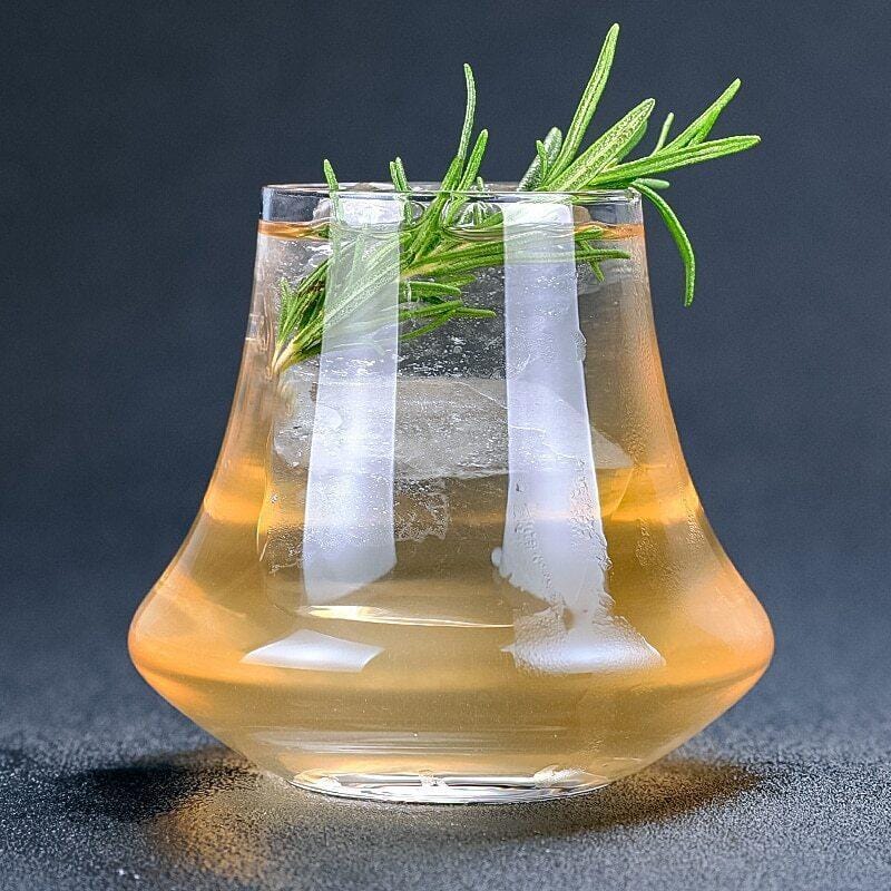 Minimal Jolie Whiskey Glass - The Artment