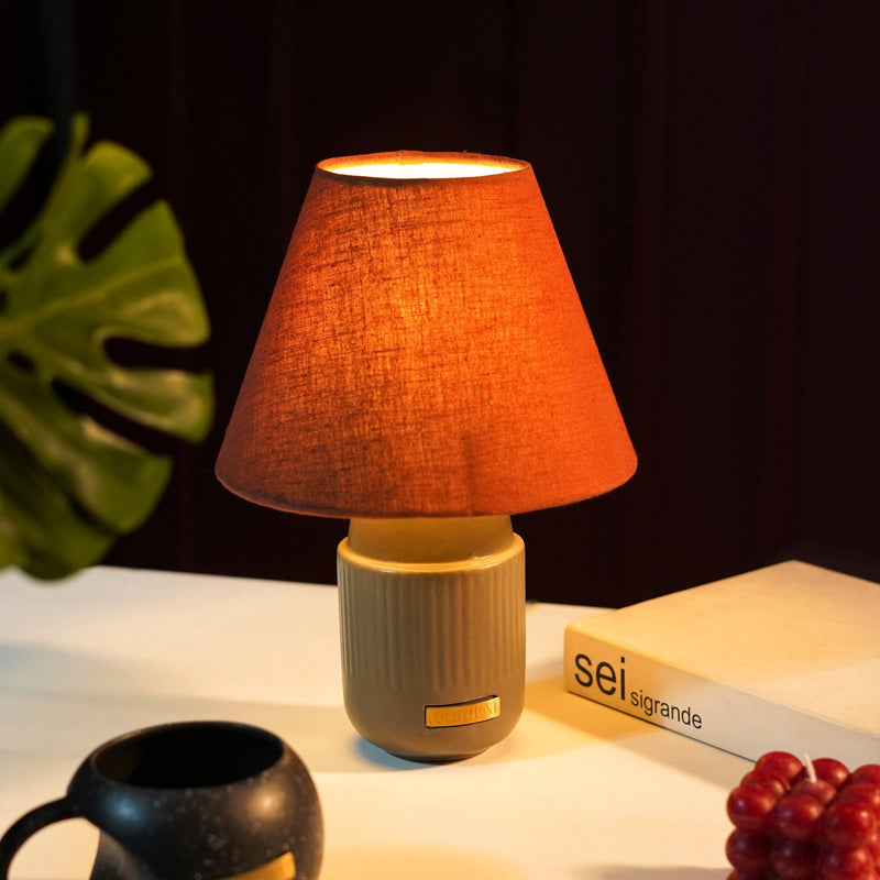 Modern Classics Lamp - The Artment