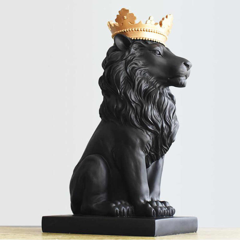 Nordic Minimalist Regal Lion - The Artment