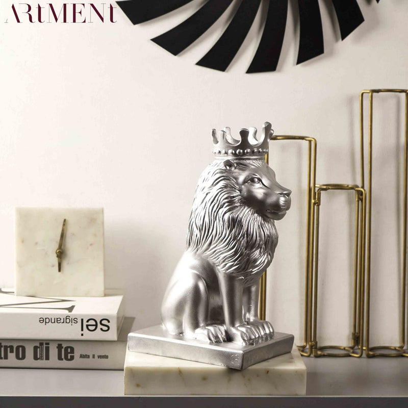 Nordic Minimalist Regal Lion - The Artment