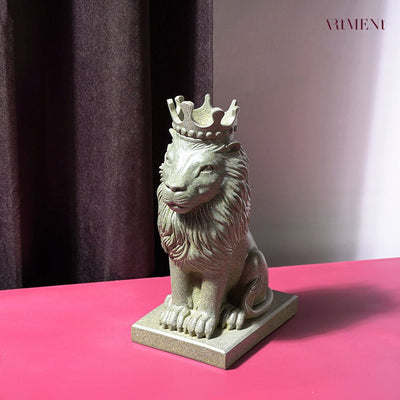 Nordic Minimalist Regal Lion - The Artment