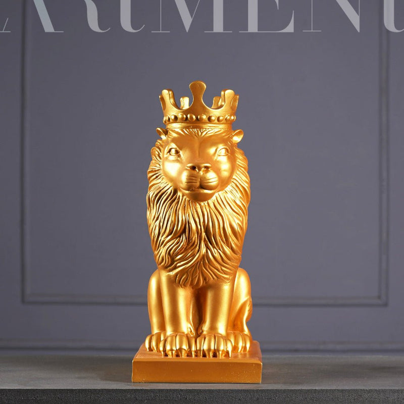 Nordic Minimalist Regal Lion - The Artment