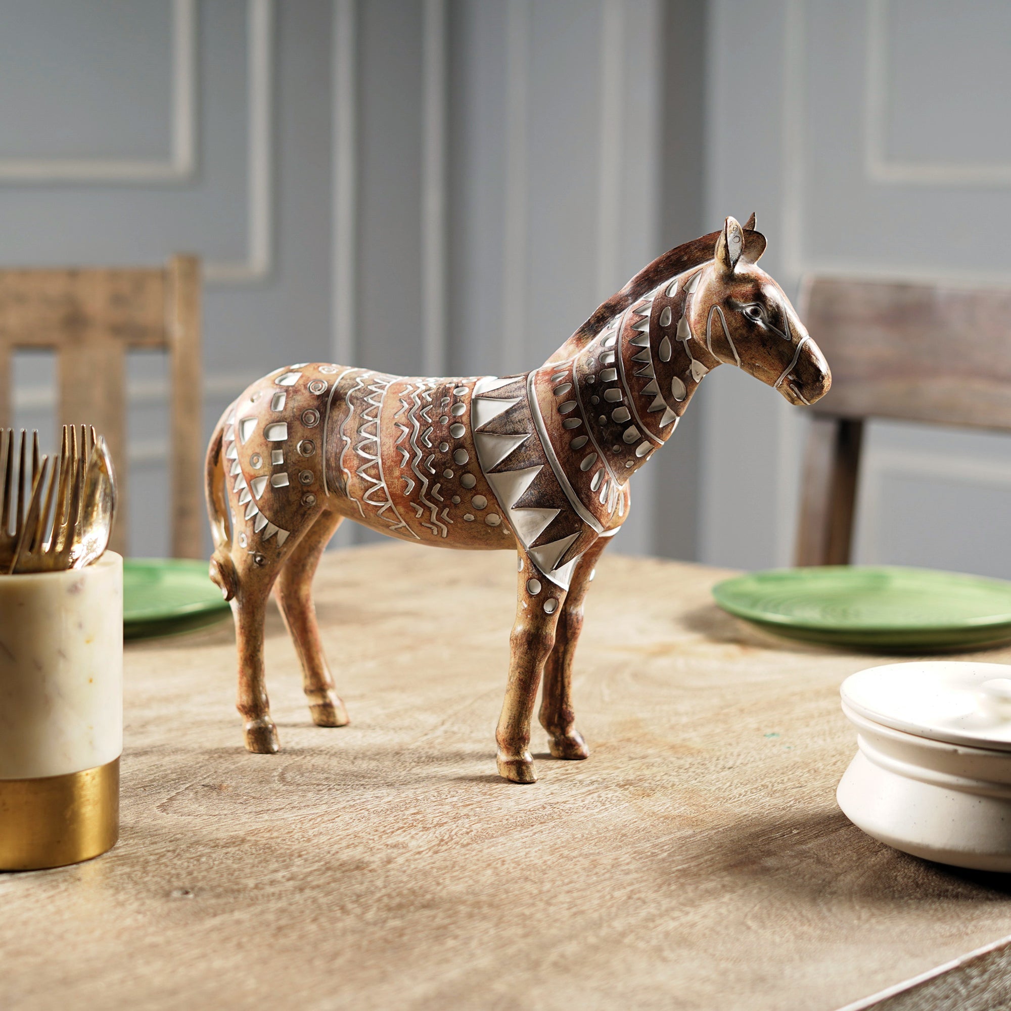 Savanna Serenity: Tribal Horse Artistry – The Artment