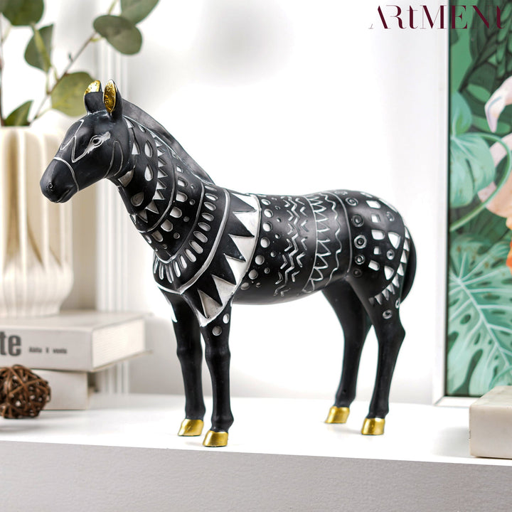 Savanna Serenity: Tribal Horse Artistry - The Artment