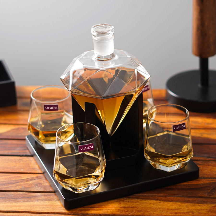 The Savant Diamond Whiskey Decanter Set (Set of 6) - The Artment