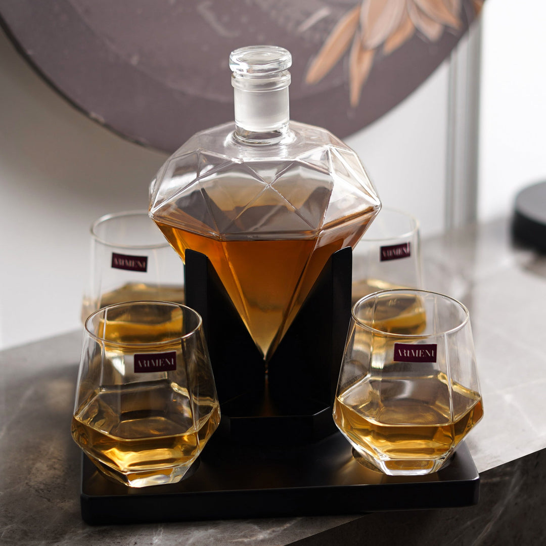 The Savant Diamond Whiskey Decanter Set (Set of 6) - The Artment