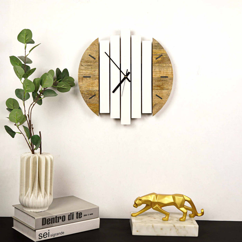 Artment Wood Mage Clock