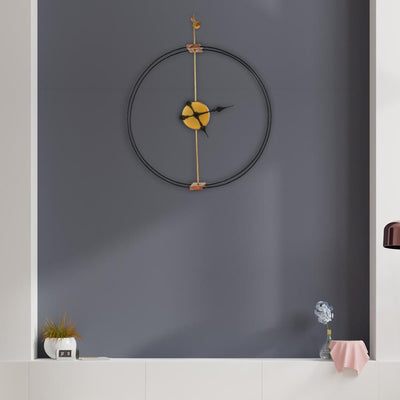 Classic Minimalist Wall Clock - The Artment